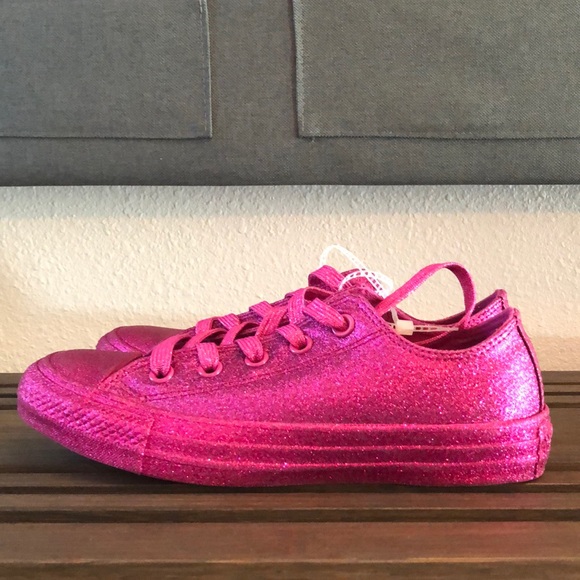 ✨Last 1!✨NWT Converse fuschia glitter M 4/ W 6 - Picture 7 of 10
